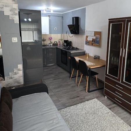 Apartament Przy Parku Колобжег Екстериор снимка